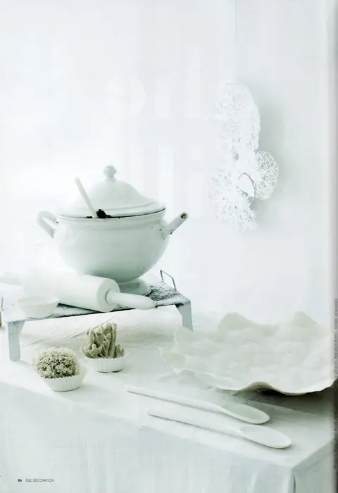 Elle Decoration, Summer 2009 — page 2