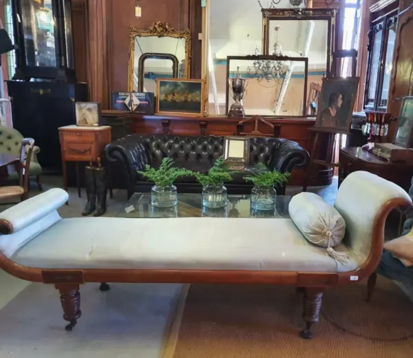 Chaise Longue