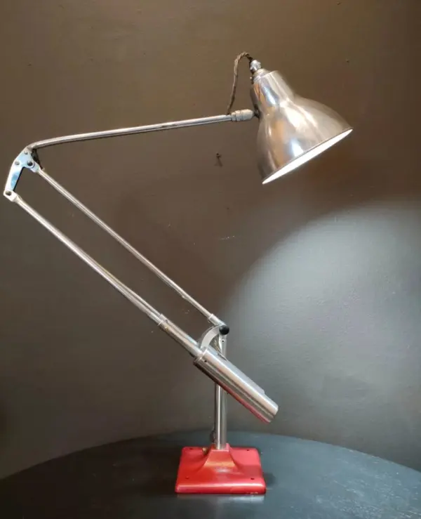 Chrome Weighted Modern Lamp