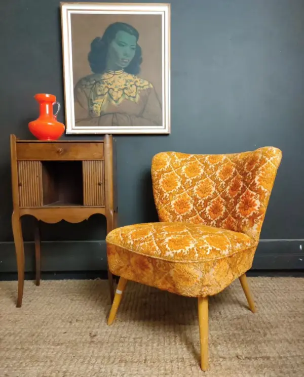 Mid-Century Cocktail Chair
