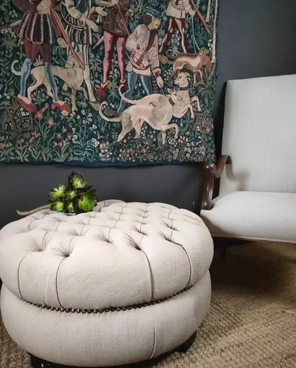Deep Buttoned Round Ottoman