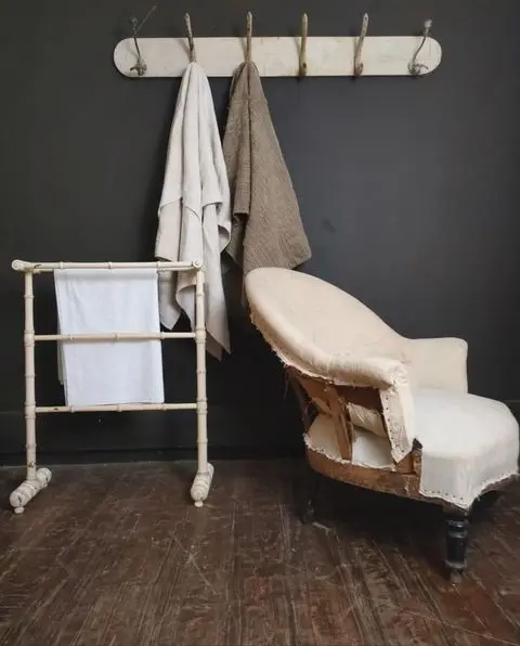 French Country Furniture Pieces