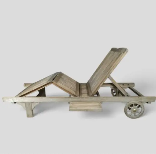 Pair of Adjustable Teak Chaise Loungers