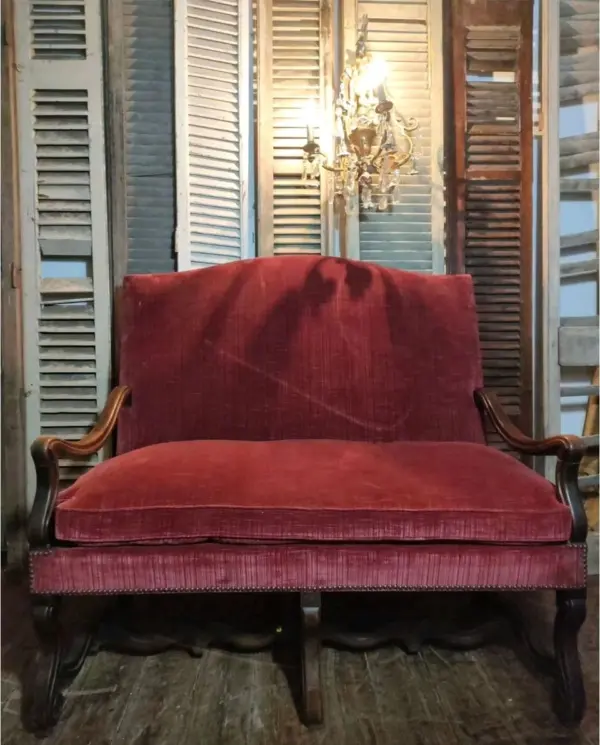 Soft Rouge “Os de Mouton” Style Sofa
