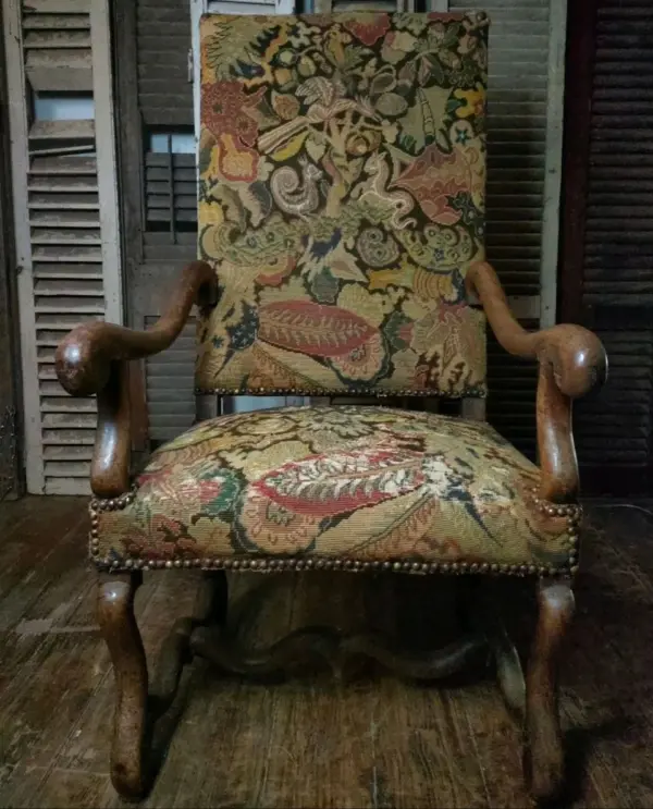 17th Century ‘Os de Mouton’ Tapestry Chair