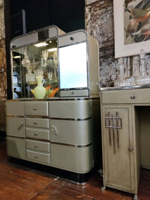 Argentinian Art Deco Cabinet