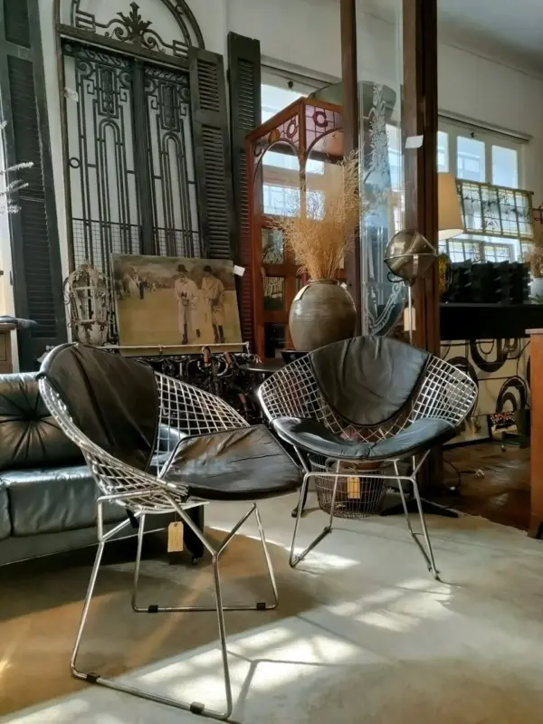 Harry Bertoia Style Diamond Chairs