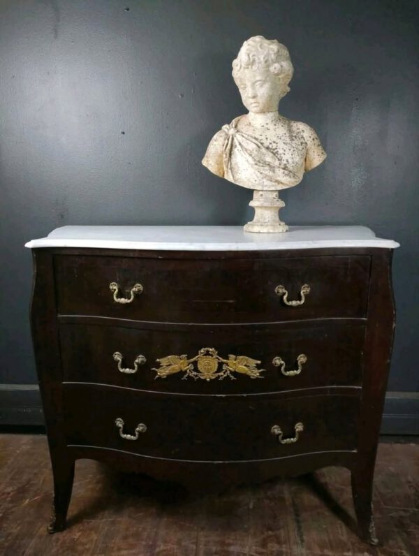 Bow-Fronted Chest of Drawers