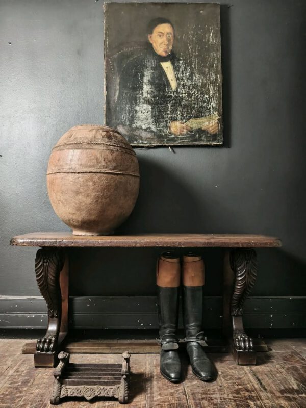 Collection of Entrance Way or Hallway Pieces